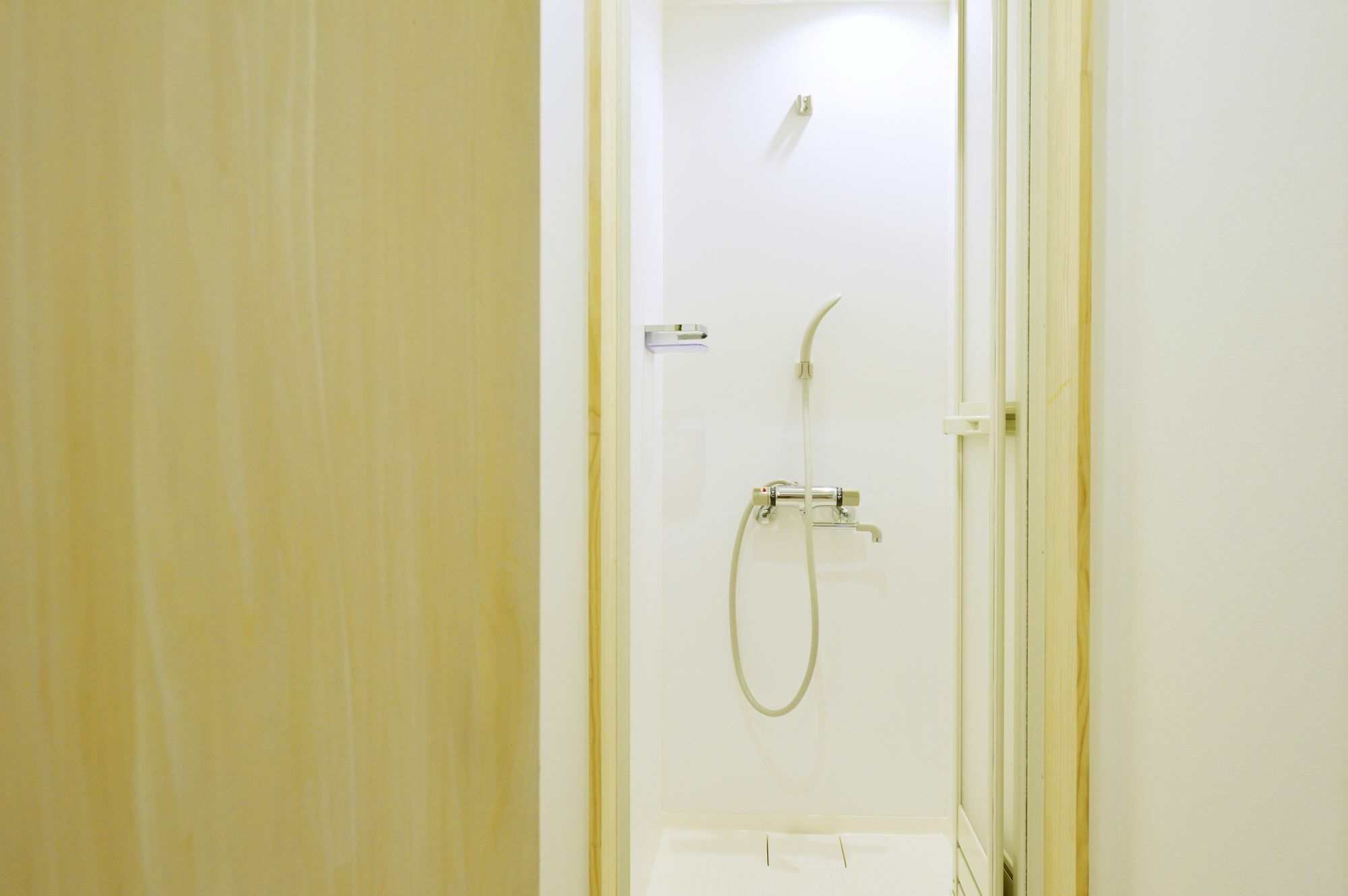 Nid Osaka Tennoji Luaran gambar